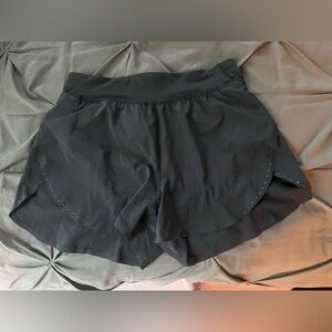 Lulu Fast and Free Shorts